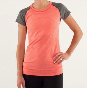 Lululemon Run: Swiftly Tech Short Sleeve Love Red Orange / Deep Coal, Size 4 EUC